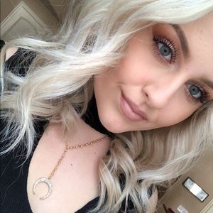 Meet your Posher, Britney